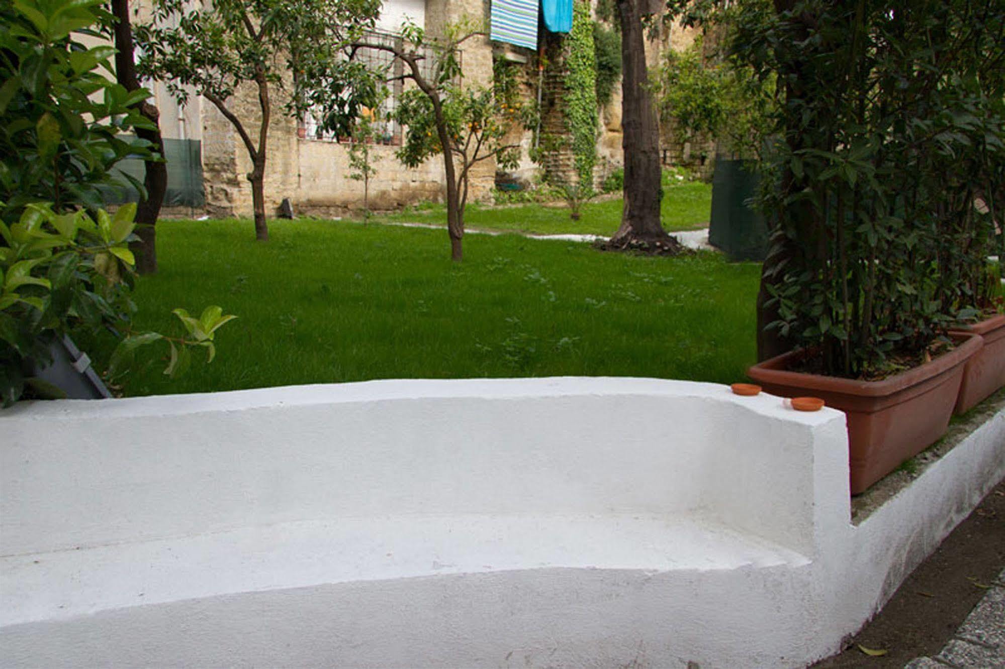 Il Paradiso Di Dante Napoli Exterior foto