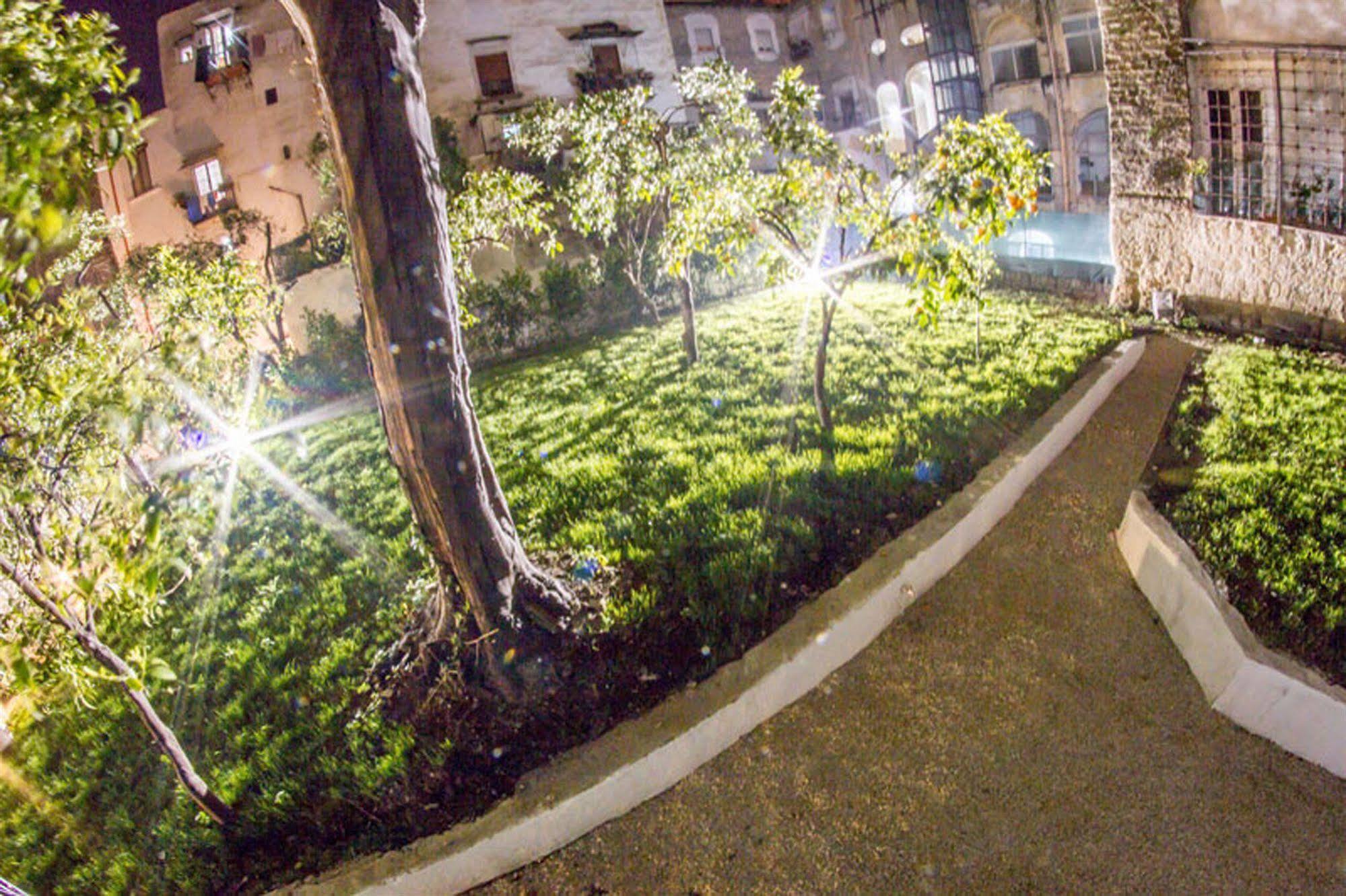 Il Paradiso Di Dante Napoli Exterior foto